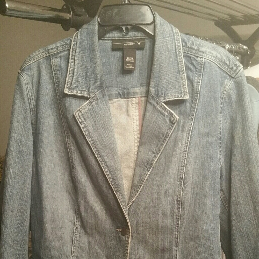 Plus Size 22/24 Vintage Denim Jacket